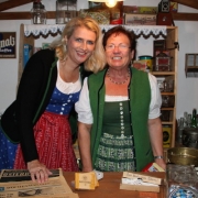 Franzi und Dagmar am Oktoberfest 2017
